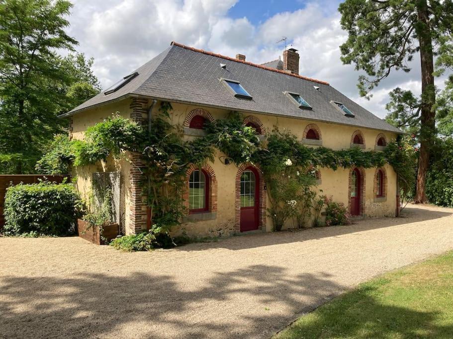 Les Bosquets Villa Saint-Ouen-Des-Toits Ngoại thất bức ảnh